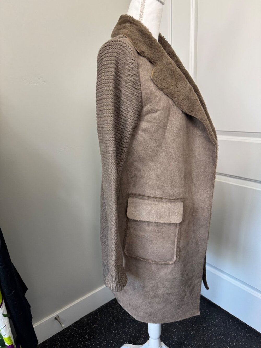 Anthropologie Sweater M Taupe Faux Suede Knit Long Coat W/Faux Shearling Collar - Picture 8 of 12
